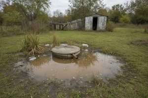 Drain fosse septique saturé : causes et solutions