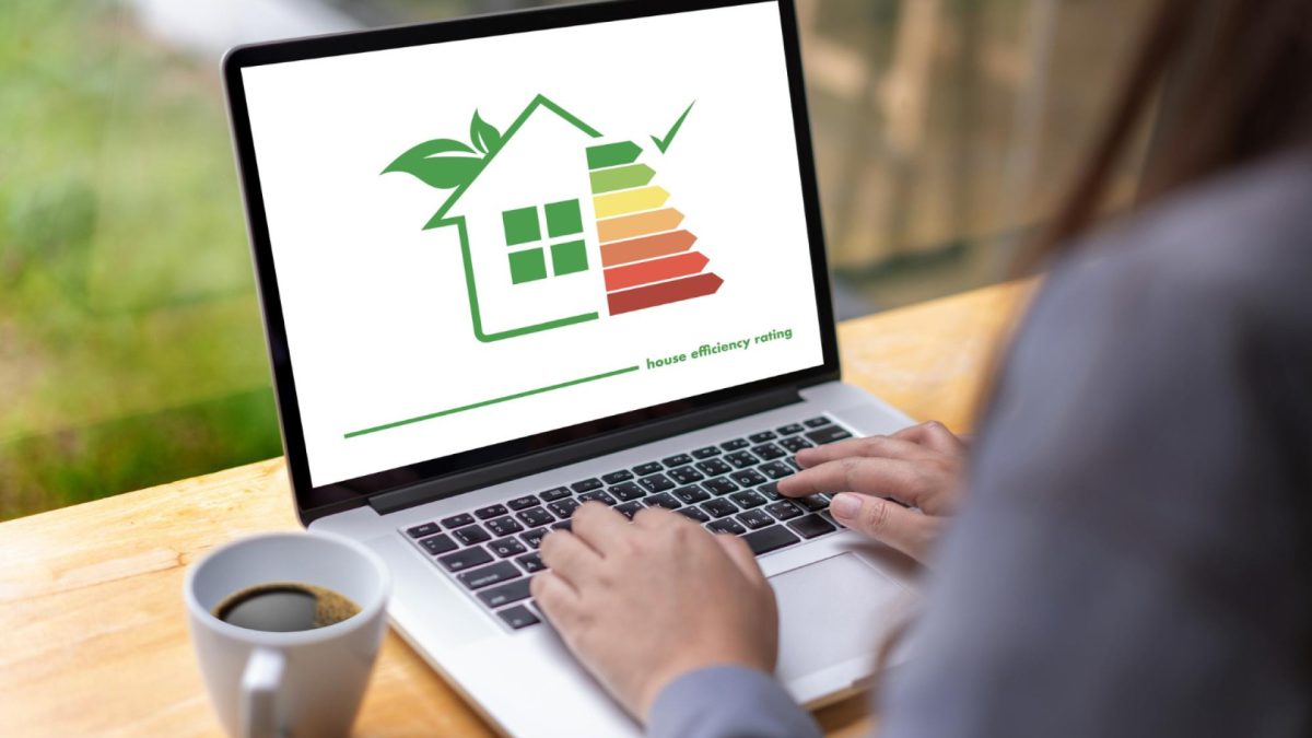 Comment choisir un constructeur en Bretagne pour une maison conforme à la RE2020 ?